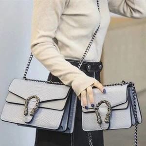 Meet your Posher, Mqueen